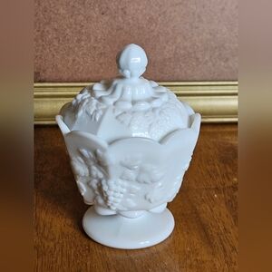 Westmoreland Milk Glass Paneled Grape Small Canister Jar w/Lid-Rare